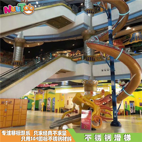 臺州銀泰購物中心不銹鋼滑梯_樂圖非標(biāo)游樂設(shè)備