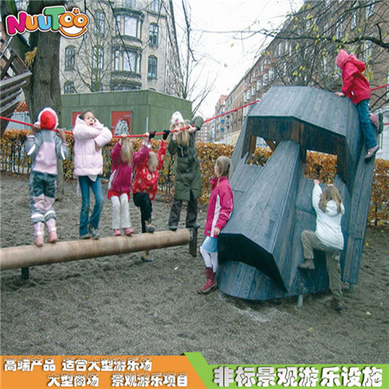 人頭室外木制滑梯廠家_樂圖非標(biāo)游樂