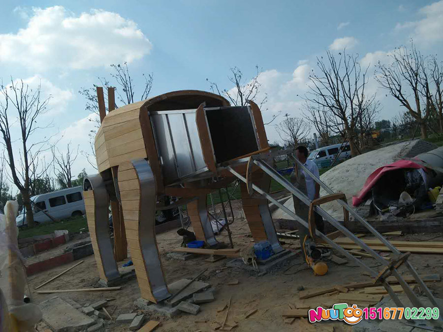 創(chuàng)建戶外兒童游樂(lè)園選購(gòu)設(shè)備需要注意什么？