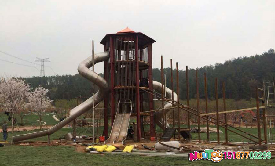 為何越來越多的地方都嚴(yán)格要求建造兒童戶外公園？